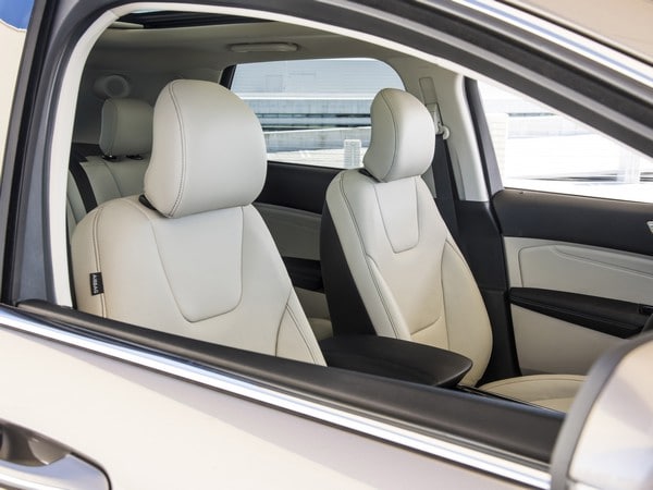 15-2019-ford-edge-titanium-elite-oem-1
