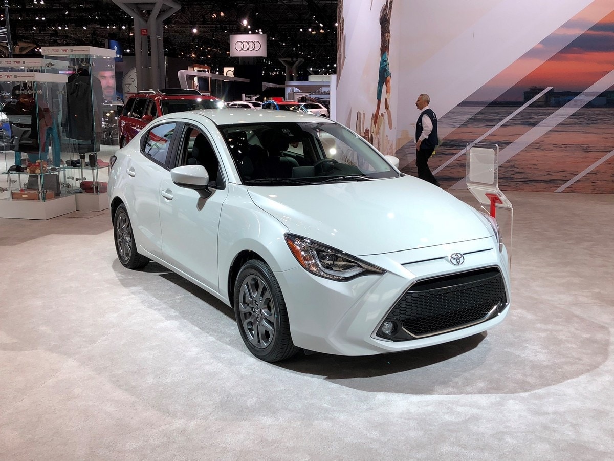 01-2019-toyota-yaris-nyias-kbb-1