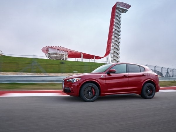 04-2018-Alfa-Romeo-Stelvio-Quadrifoglio-first-review-1