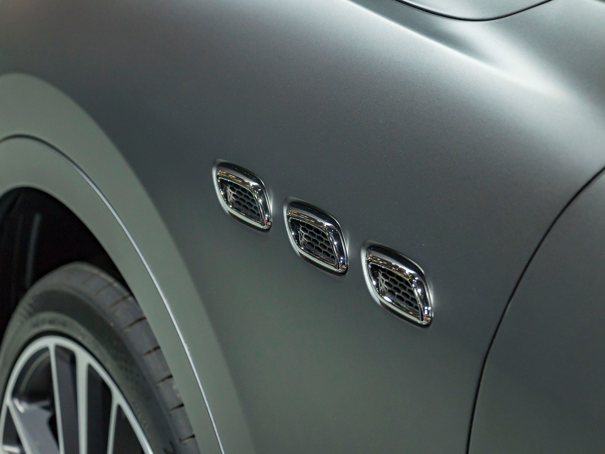 05-2019-Maserati-Levante-V8-NYIAS-KBB-1