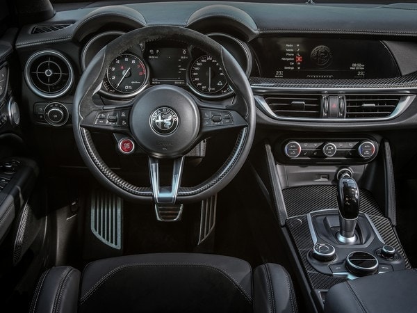 06-2018-Alfa-Romeo-Stelvio-Quadrifoglio-first-review-1