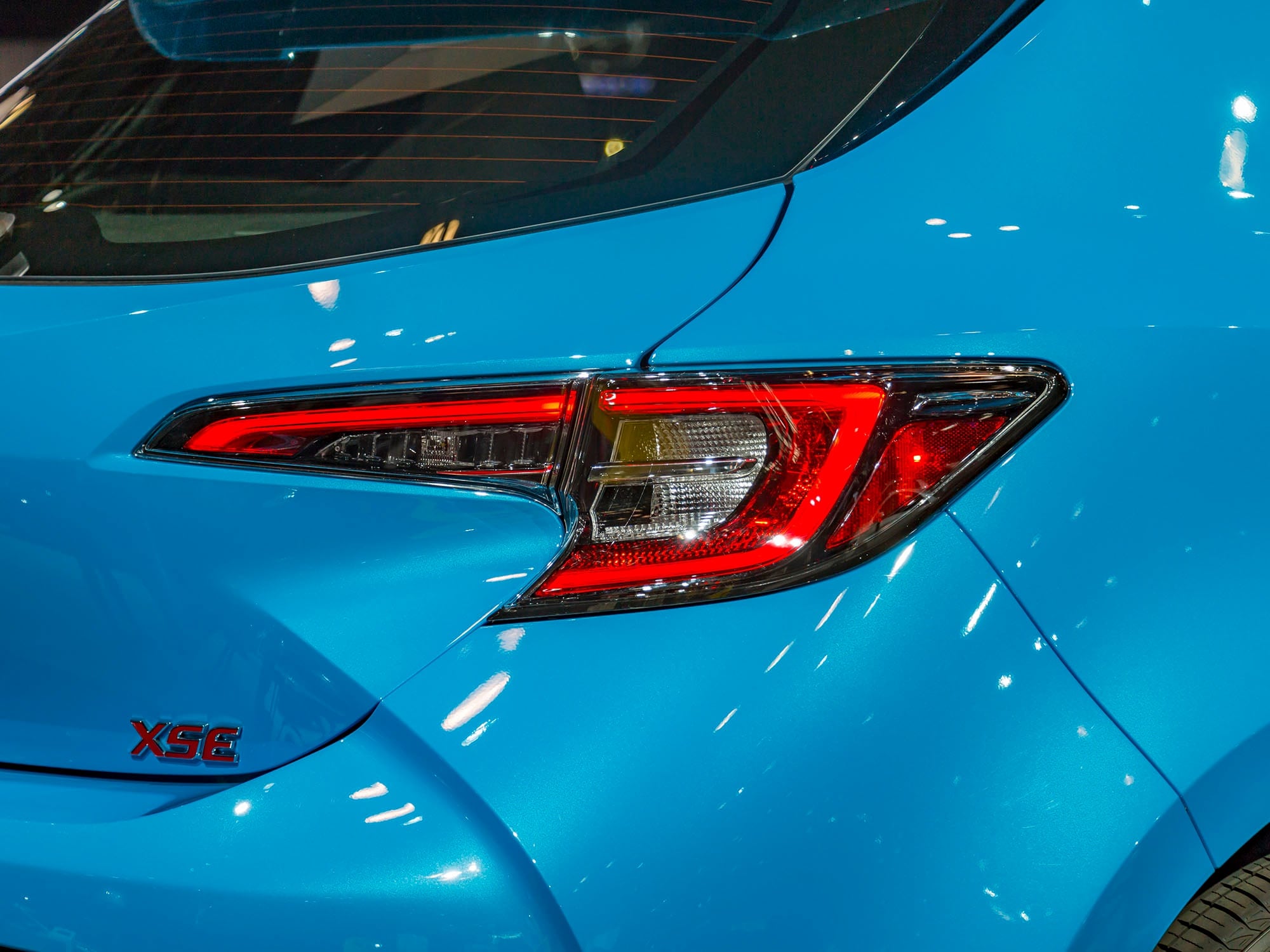 06-2019-Toyota-Corolla-Hatchback-NYIAS-KBB-1