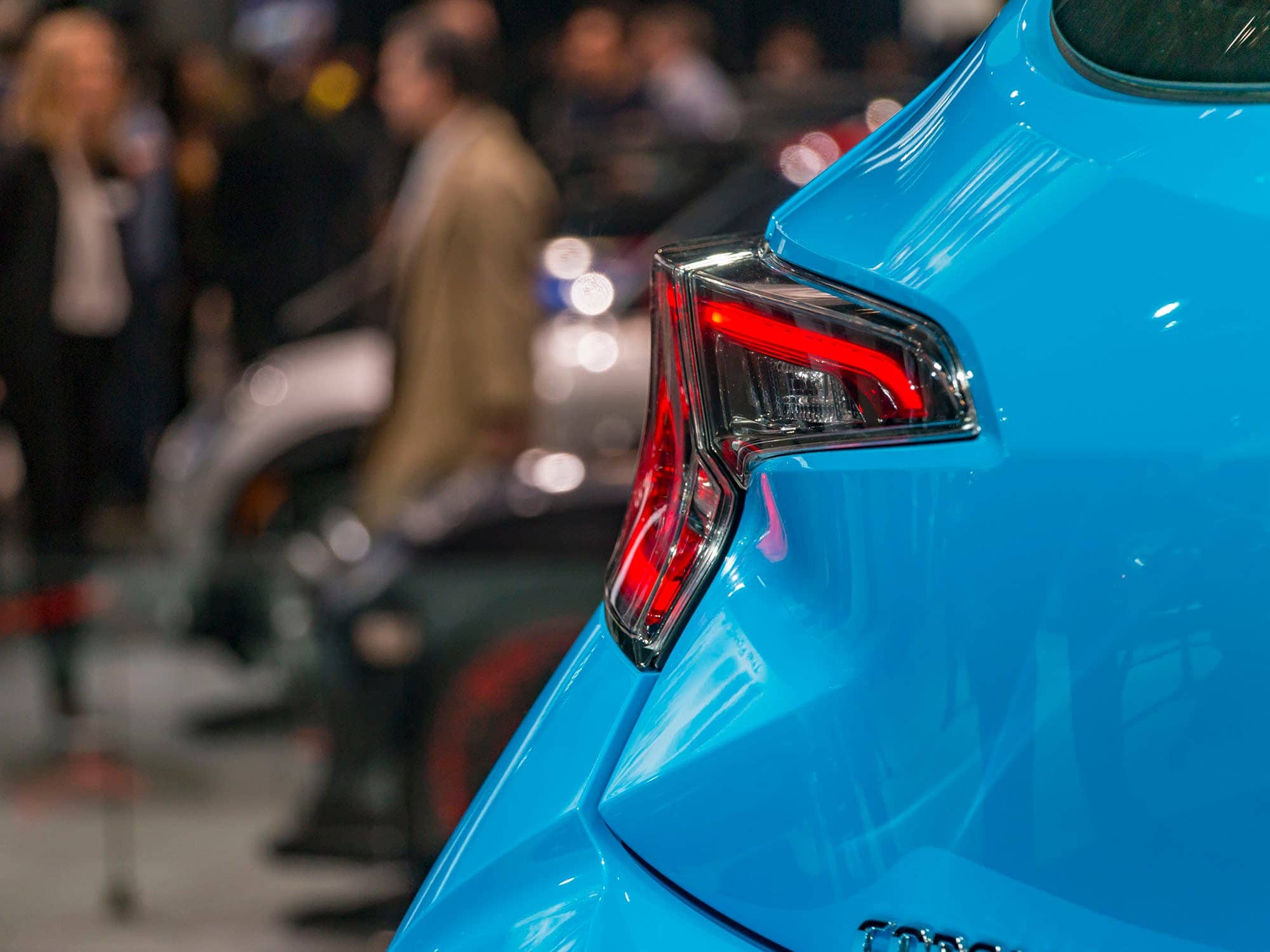 08-2019-Toyota-Corolla-Hatchback-NYIAS-KBB-1