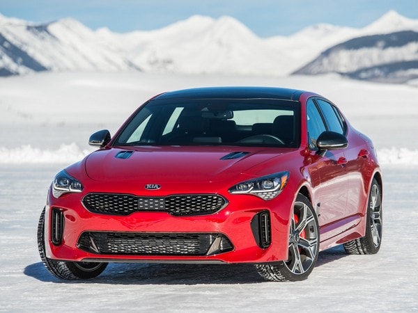 09-2018-Kia-Stinger-all-wheel-drive-2