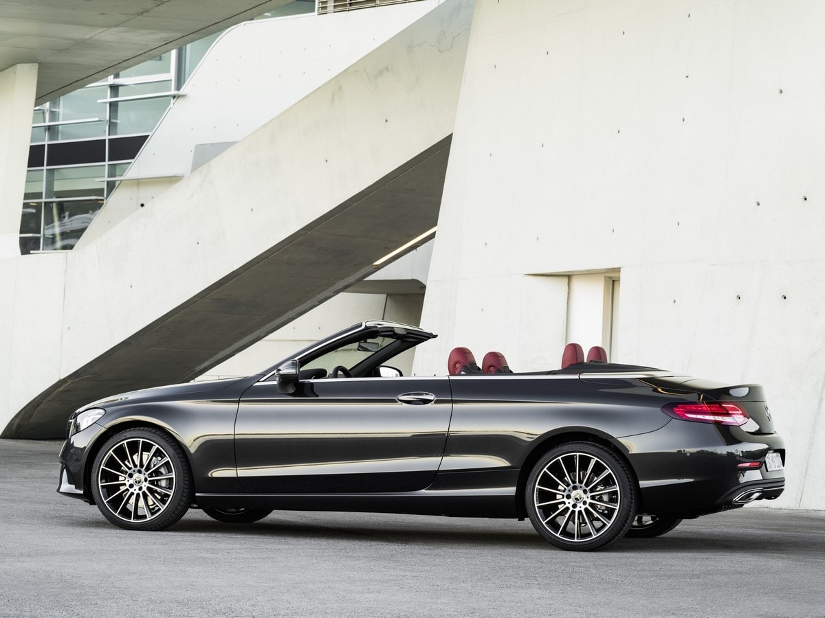 10-2019-mercedes-benz-c300-cabrio-oem-1