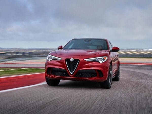 1b-2018-Alfa-Romeo-Stelvio-Quadrifoglio-first-review-1