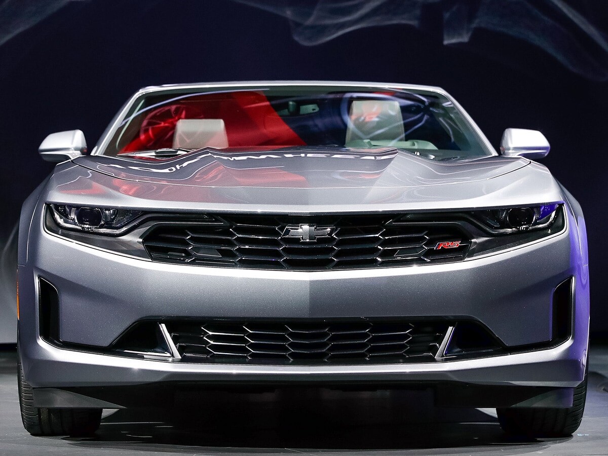 01-2019-chevrolet-camaro-rs-1