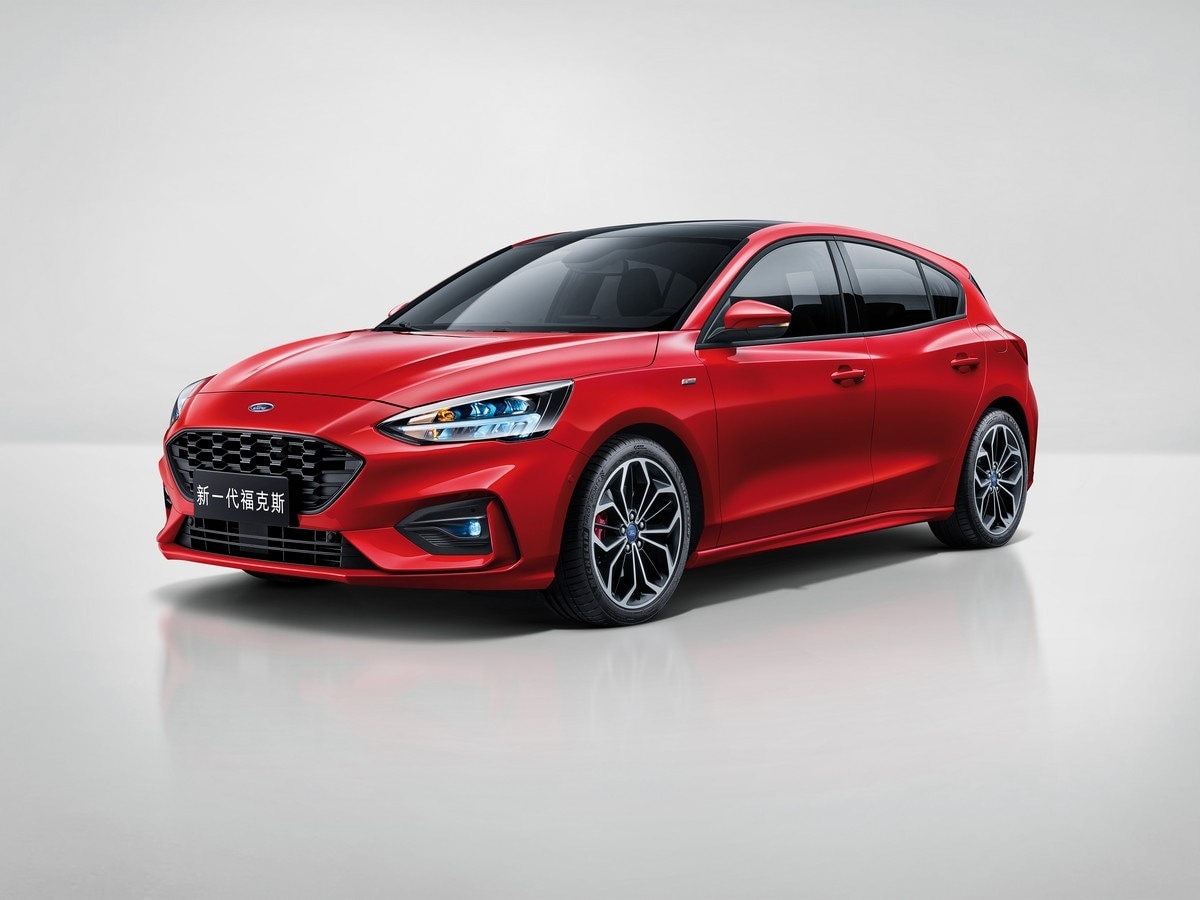 01-2019-ford-focus-oem-1