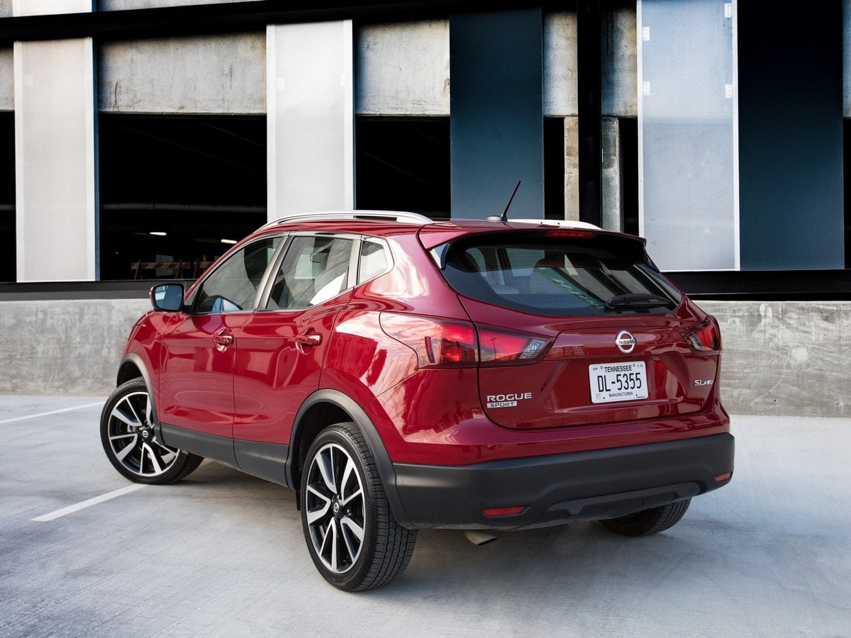 02-2018-nissan-rogue-sport-oem-1