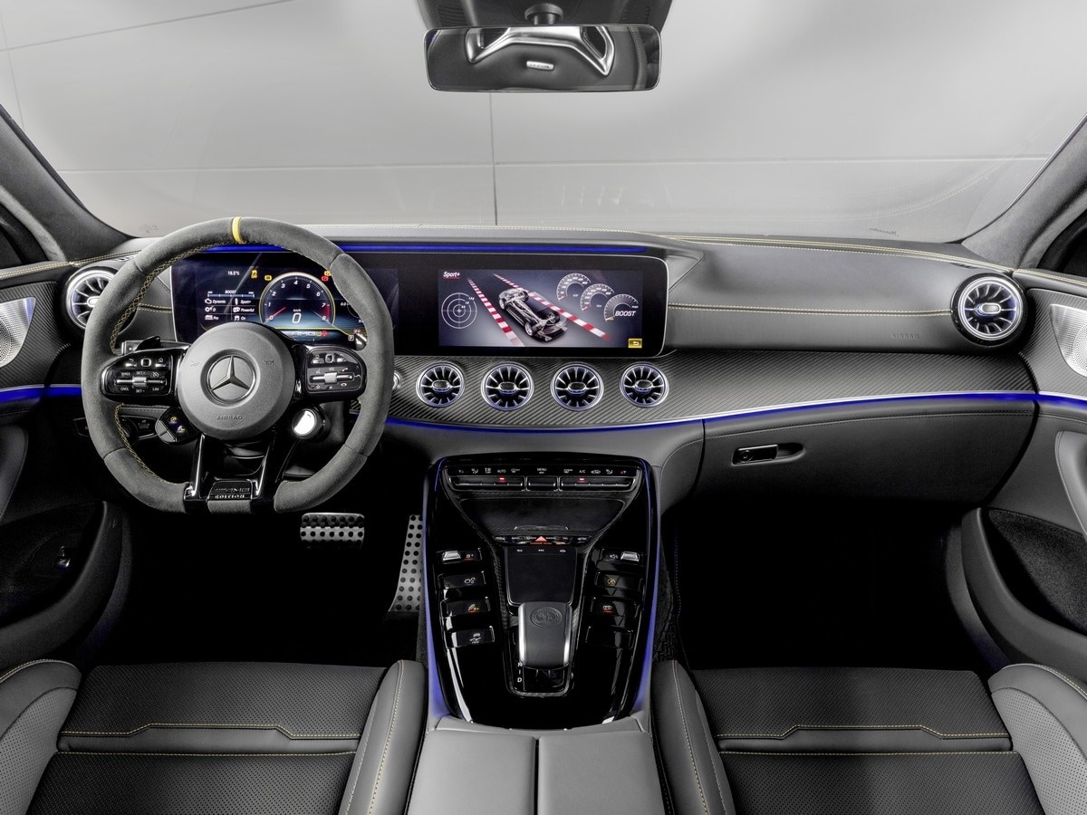 04-2019-mercedes-amg-gt-4d-cpe-oem-1