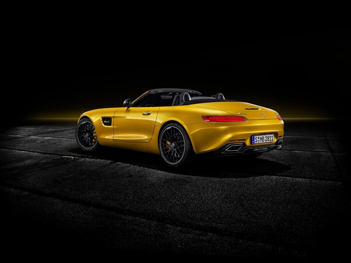 07-2019-mercedes-amg-gt-s-roadster-oem-1