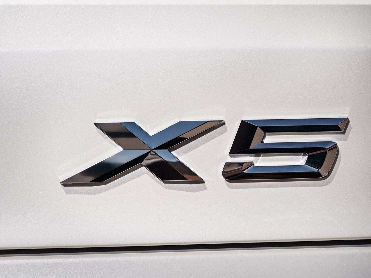 16-2019-bmw-x5-oem-1