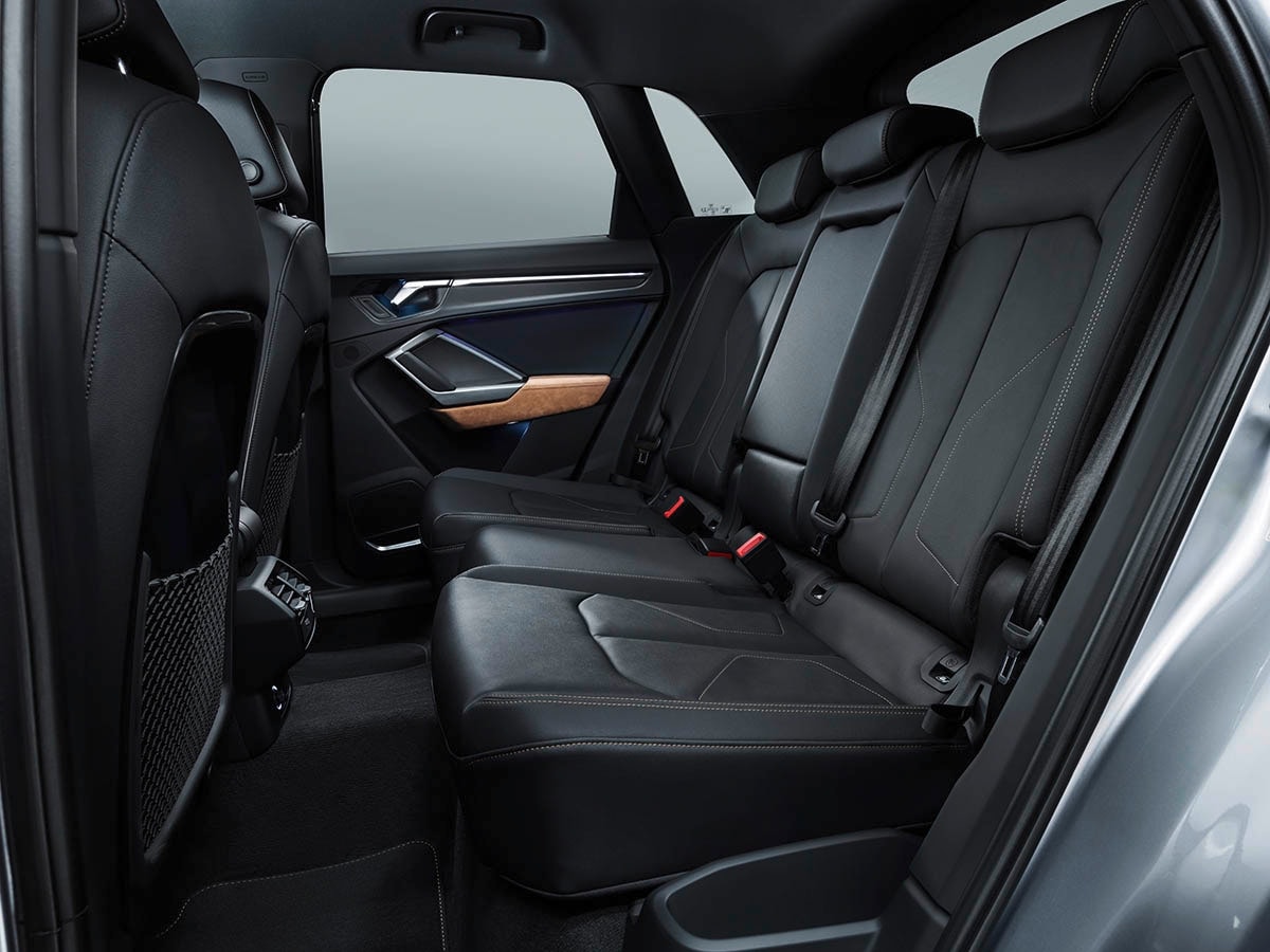 12-2019-audi-q3-oem-1