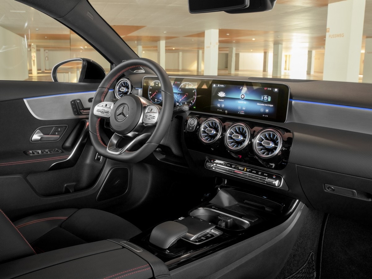 13-2019-mercedes-benz-a-class-sedan-oem