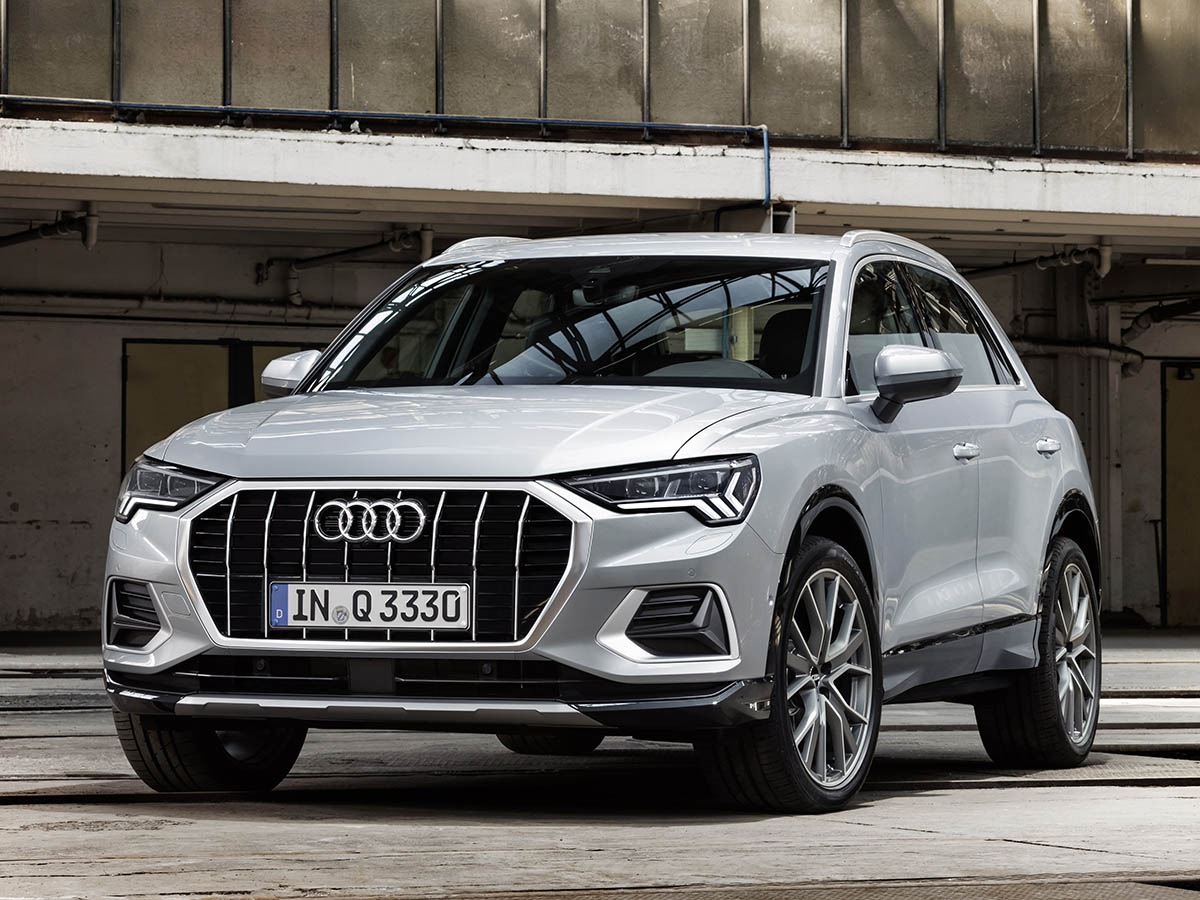 16-2019-audi-q3-oem-1