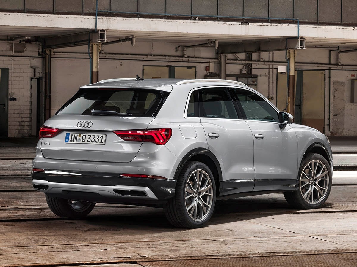 17-2019-audi-q3-oem-1