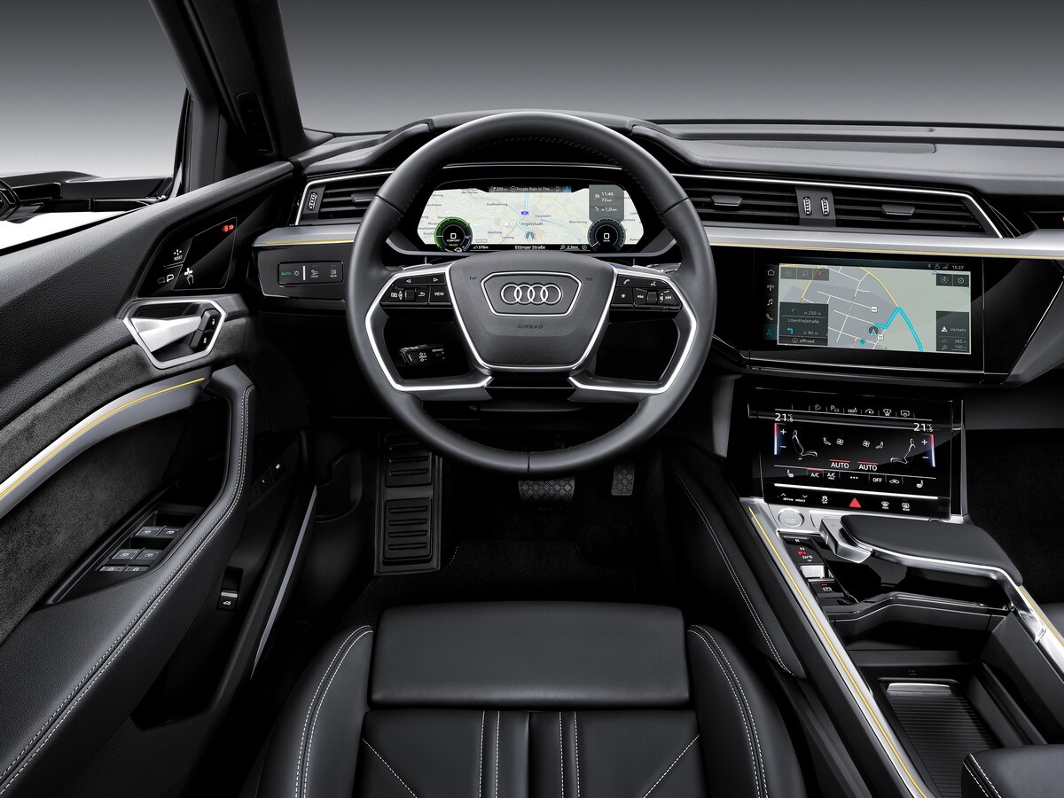 05-2019-audi-e-tron-oem-2