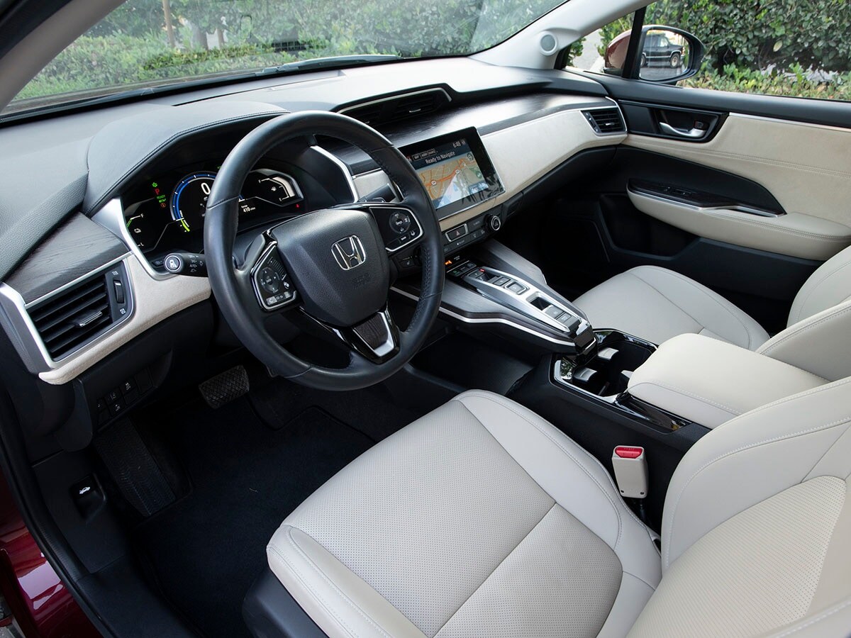 06-2018-honda-clarity-phev-bb-1