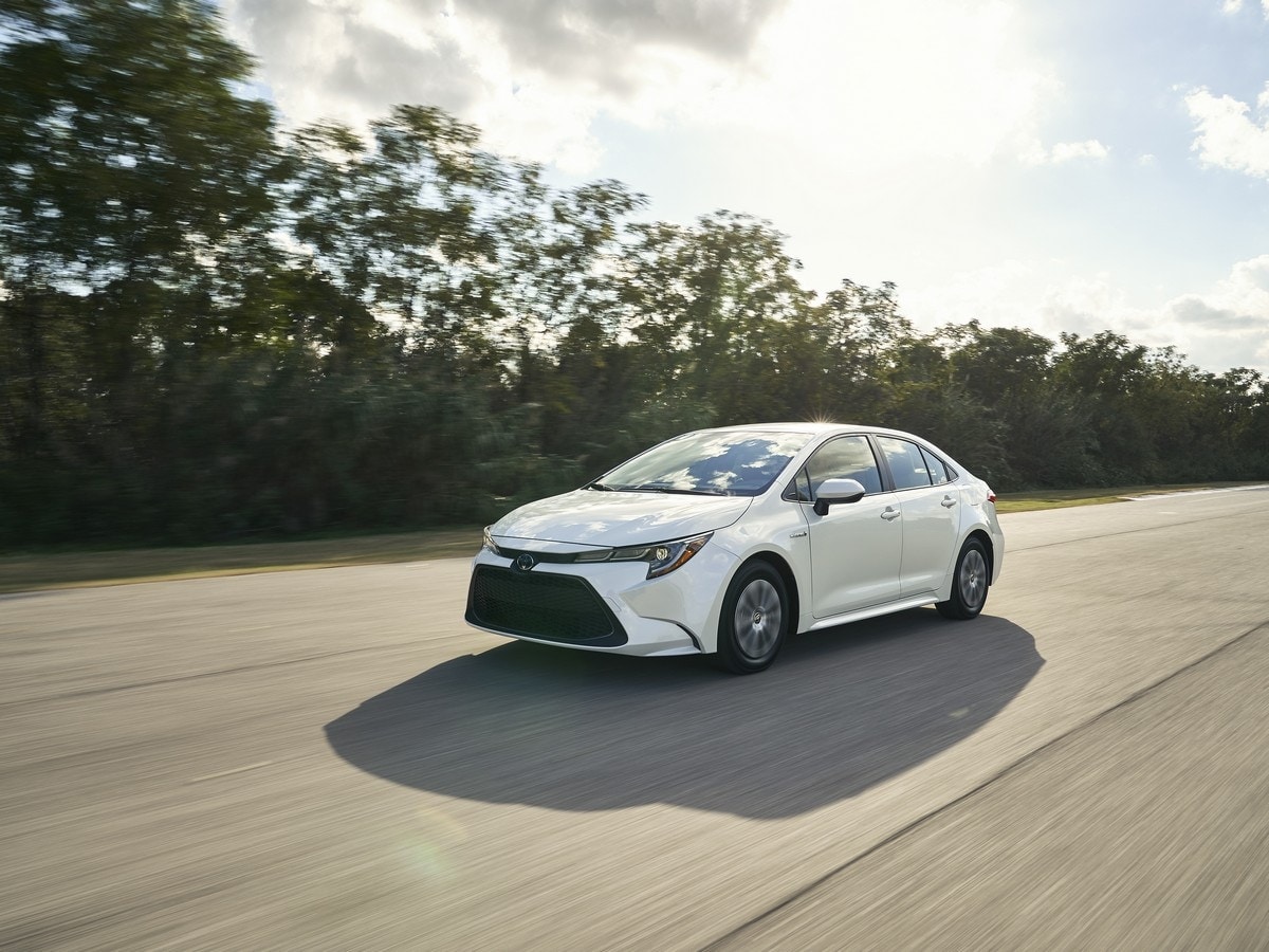 06-2020-toyota-corolla-hybrid-oem-1