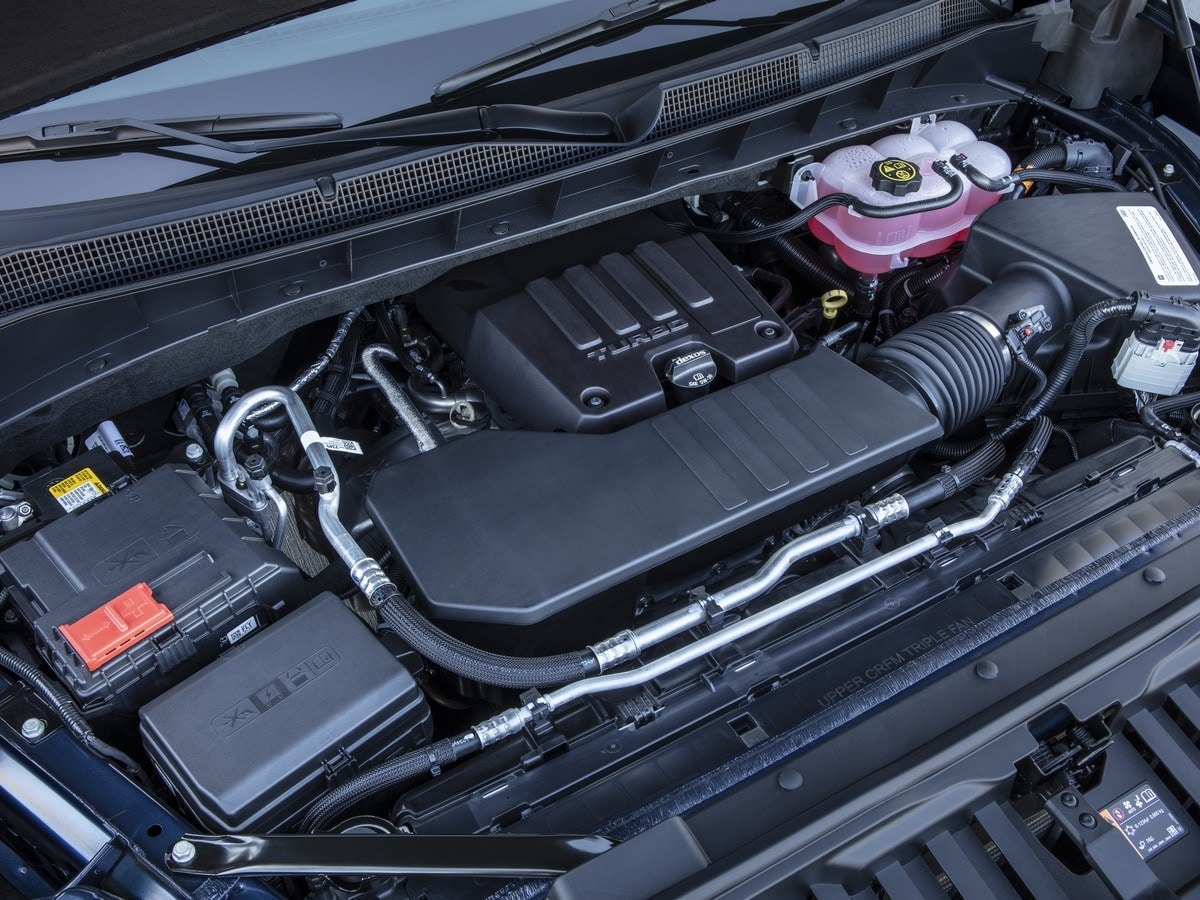 07-2019-Chevrolet-Silverado-2.7-first-review-1