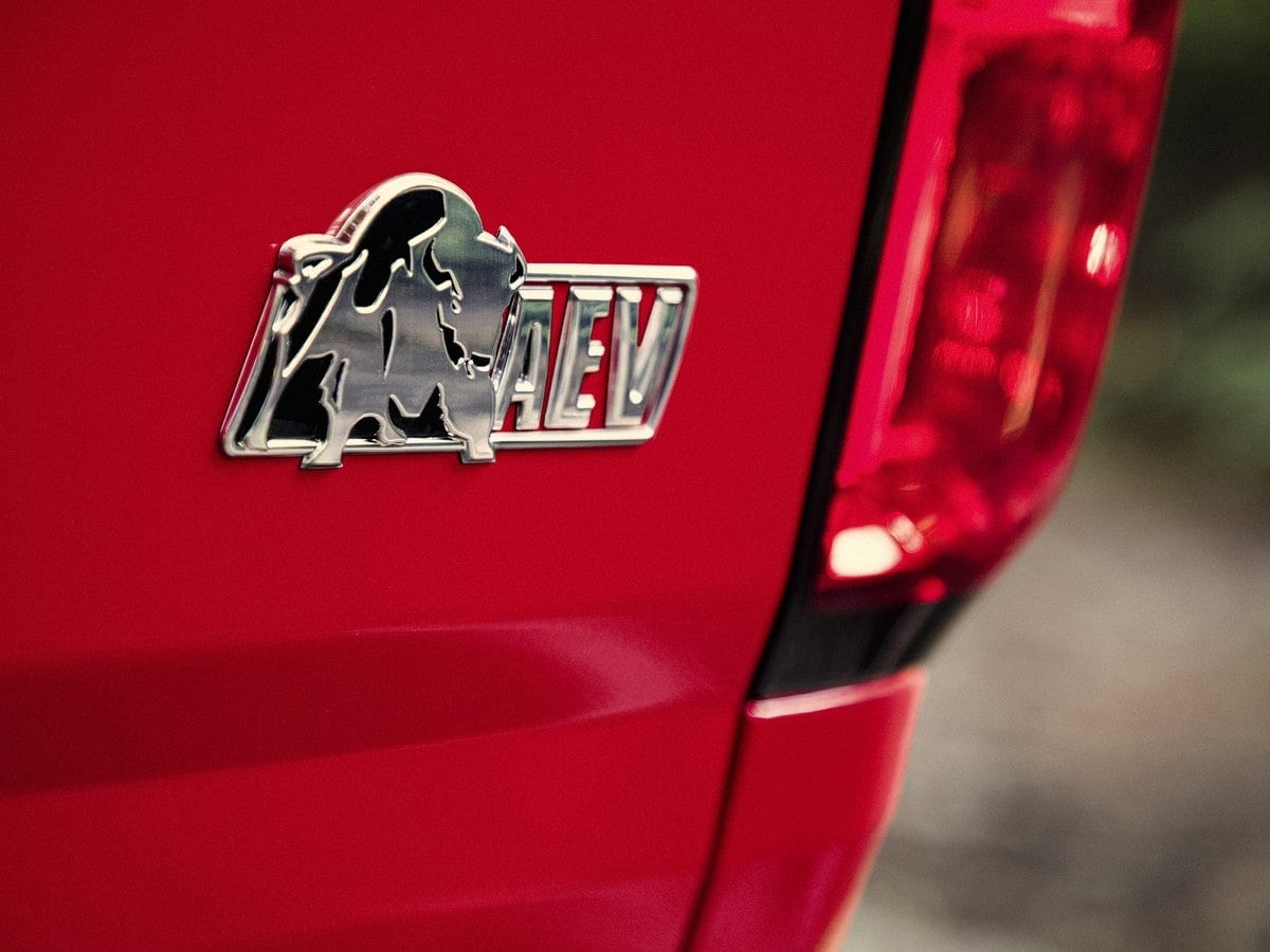 08-2019-chevrolet-colorado-zr2-bison-1