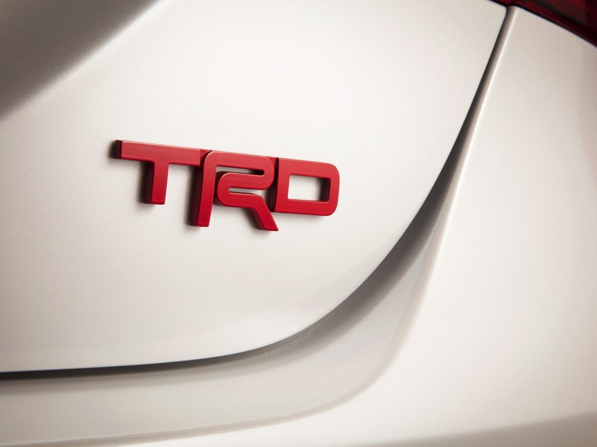 08-2020-toyota-camry-trd-oem-1