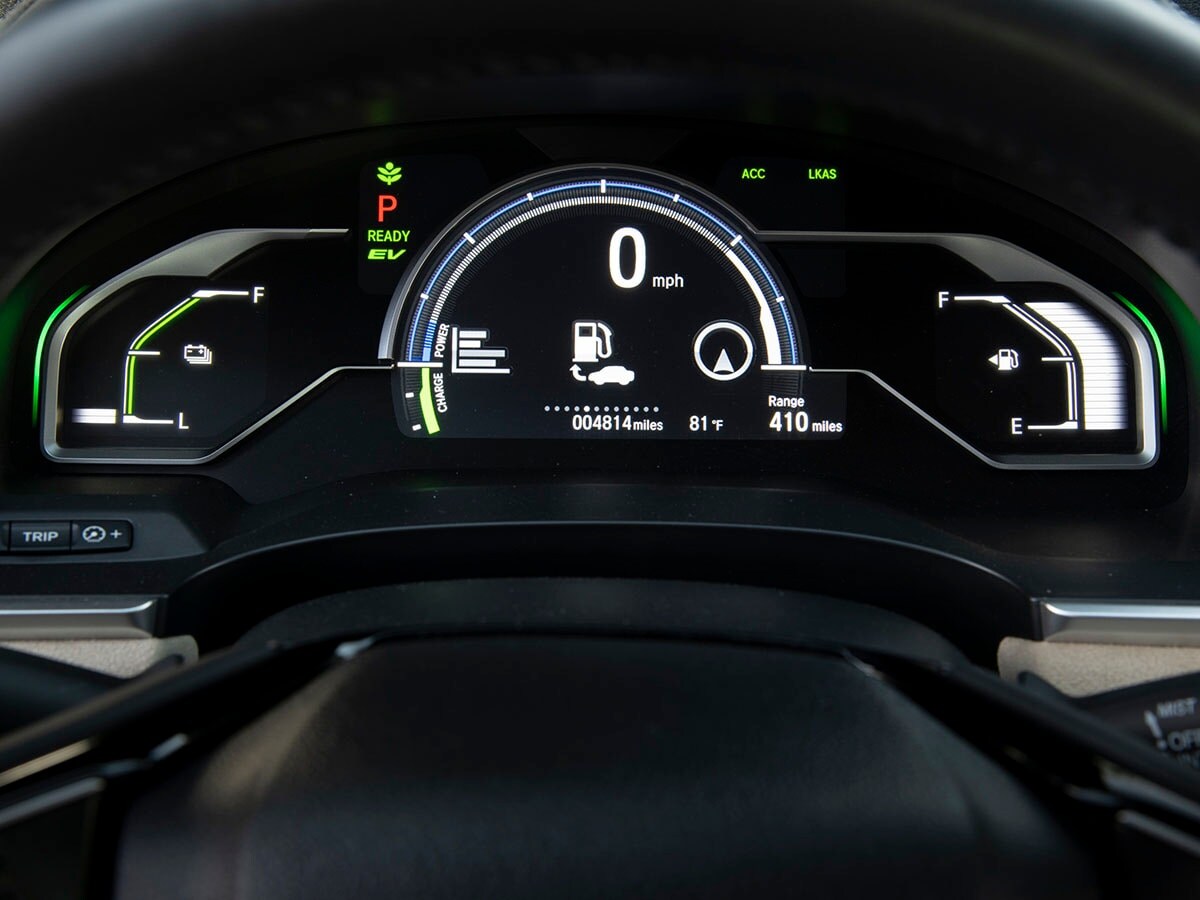 09-2018-honda-clarity-phev-bb-1