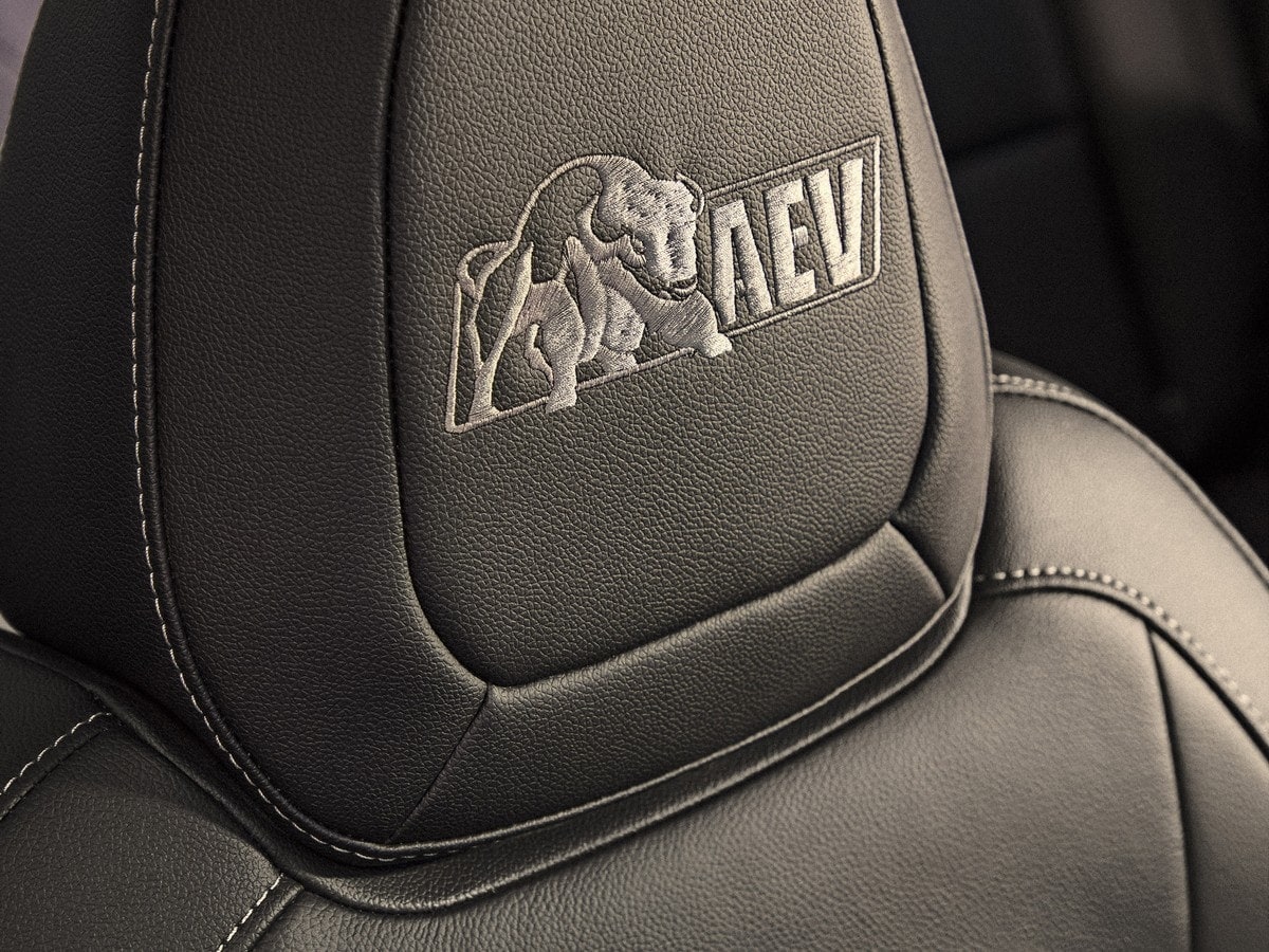 11-2019-chevrolet-colorado-zr2-bison-1