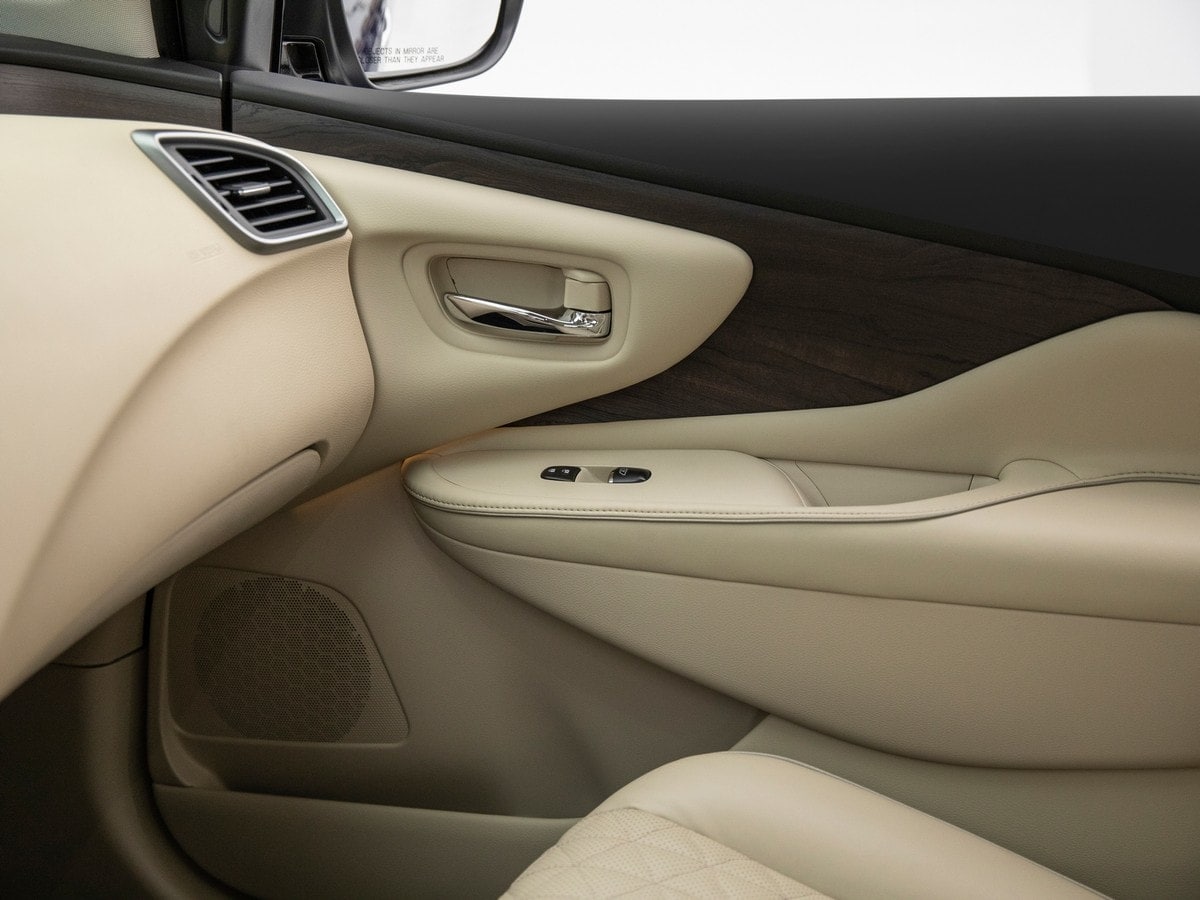 13-2019-nissan-murano-oem-2