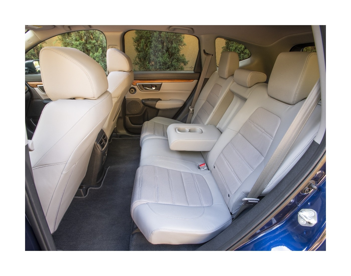 14-2018-honda-cr-v-bb-1