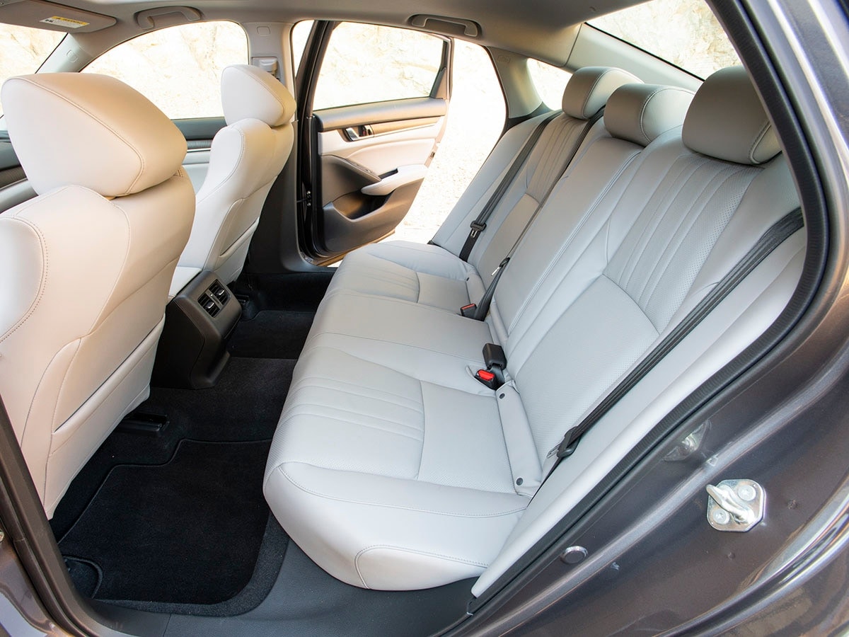 15-2018-honda-accord-bb-1
