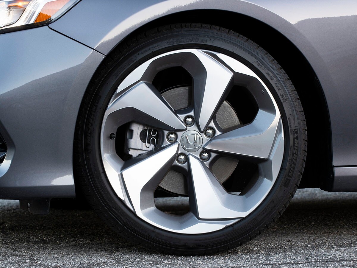 19-2018-honda-accord-bb-1