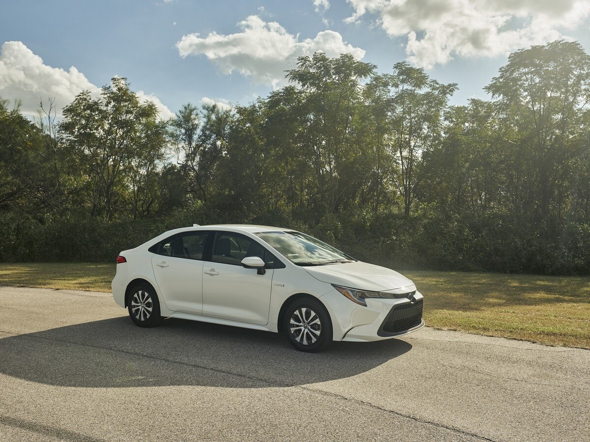 3a-2020-toyota-corolla-hybrid-oem-1