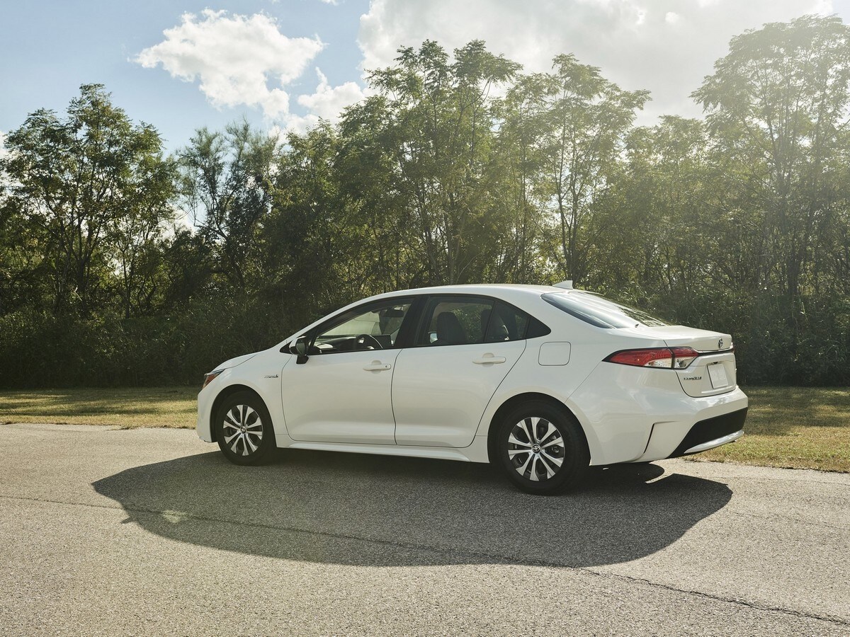 4a-2020-toyota-corolla-hybrid-oem-1