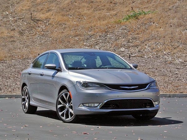 01-2015-chrysler-200c-1