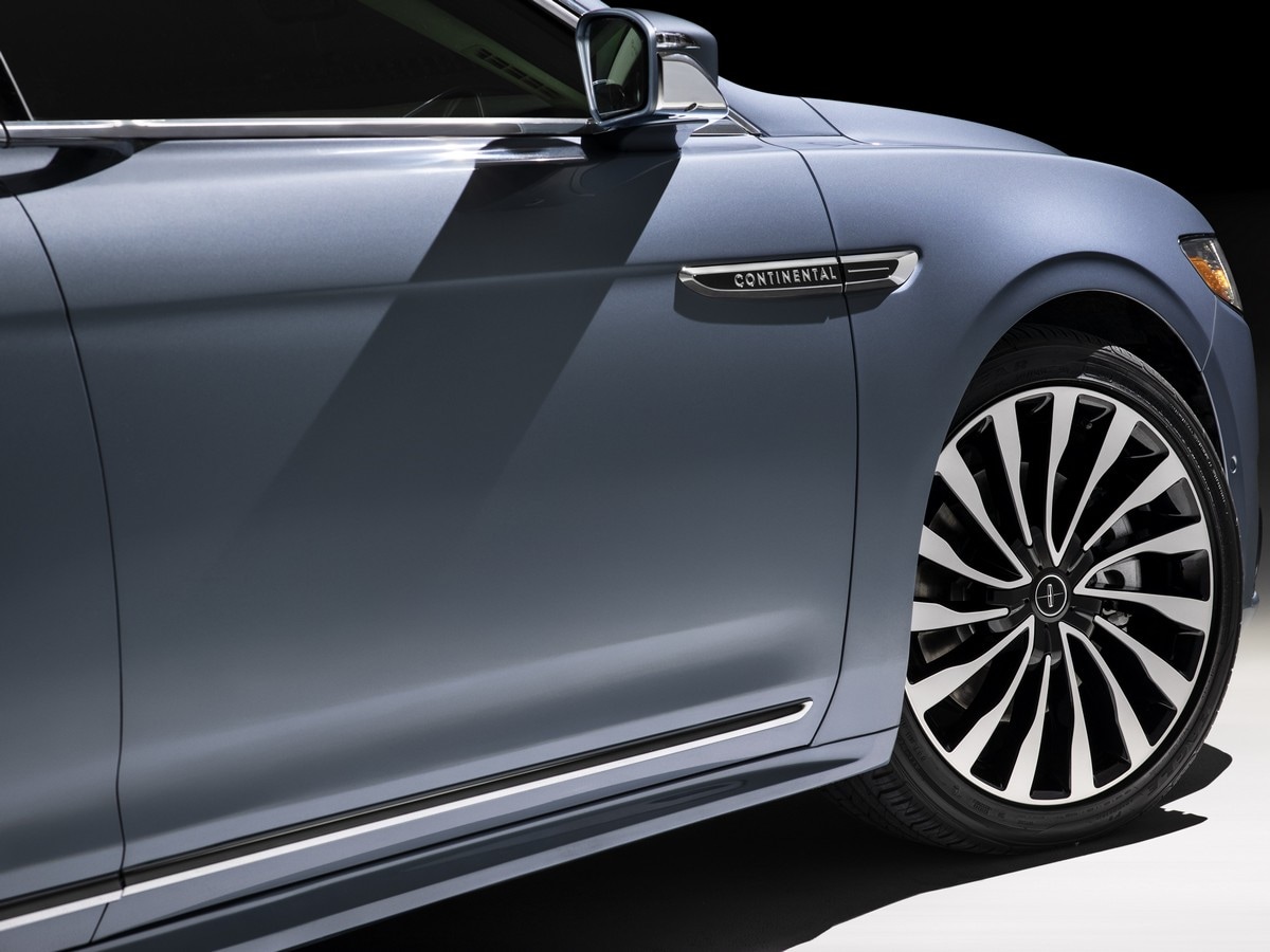 07-2019-lincoln-continental-80th-anniv-ed-oem-1