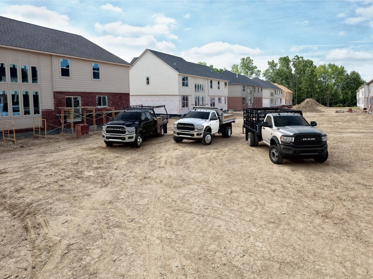 01-2019-ram-chassis-cab-oem-1