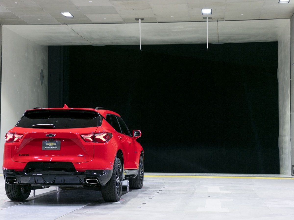 04-2019-chevrolet-blazer-1