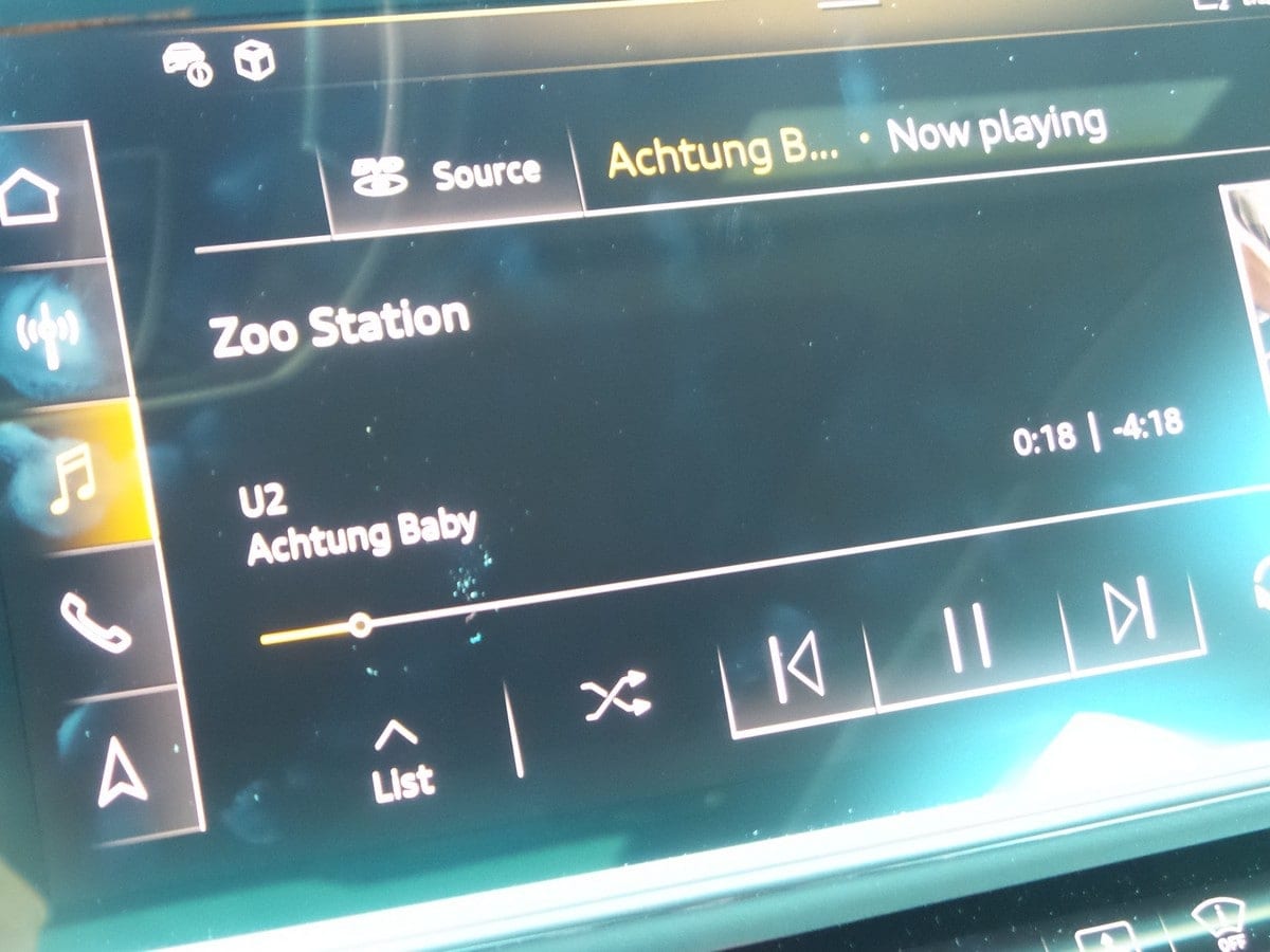 05-2019-Audi-A8-audio-review-2