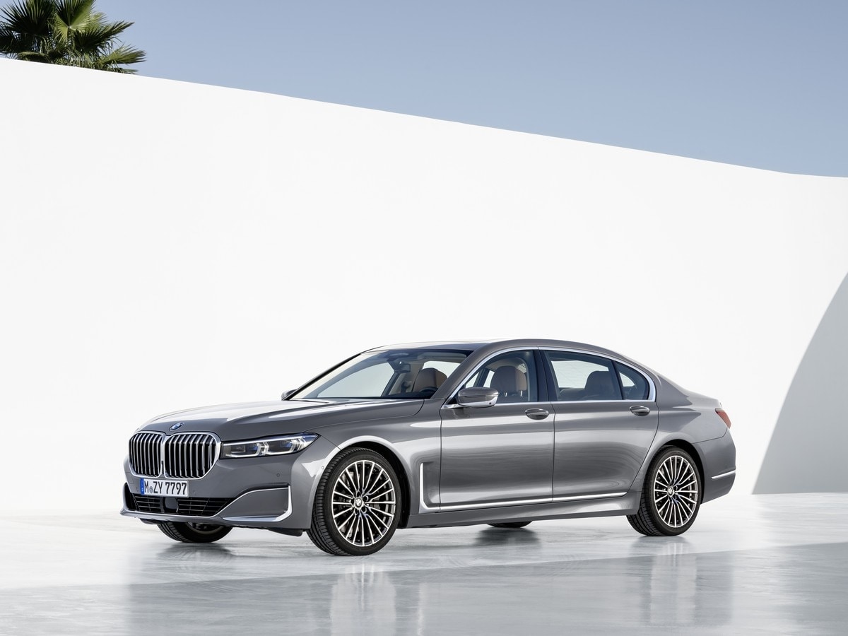 05-2020-bmw-7-series-oem-1