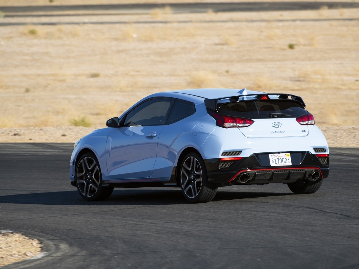 07-2019-hyundai-veloster-n-kbb-1
