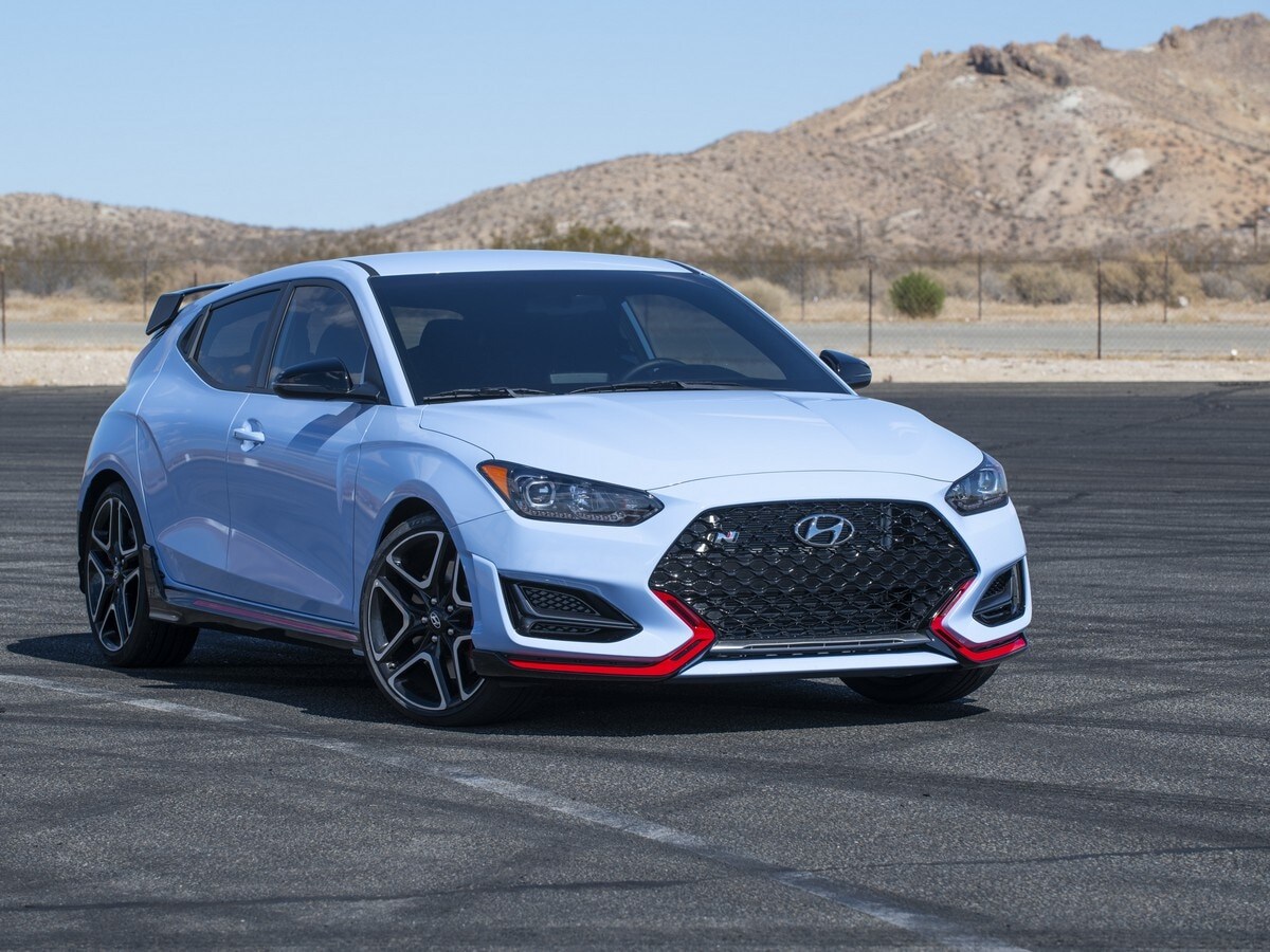 08-2019-hyundai-veloster-n-kbb-1