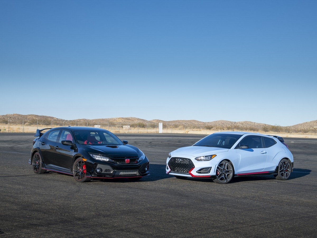 17-2019-hyundai-veloster-n-kbb-1