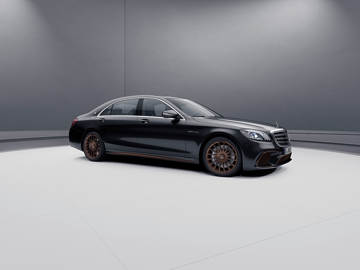 01-2019-mercedes-amg-s-65-final-edition-2