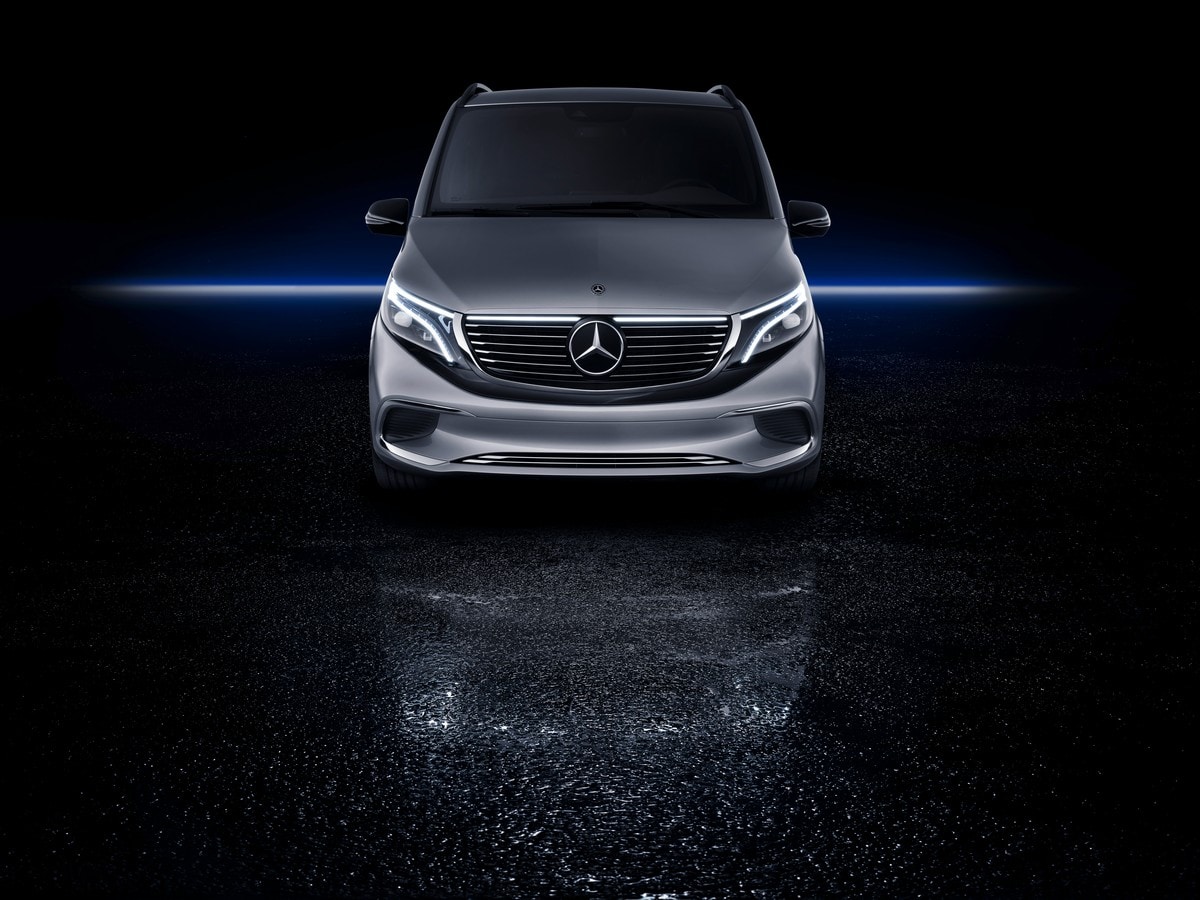 02-mercedes-benz-eqv-concept-1