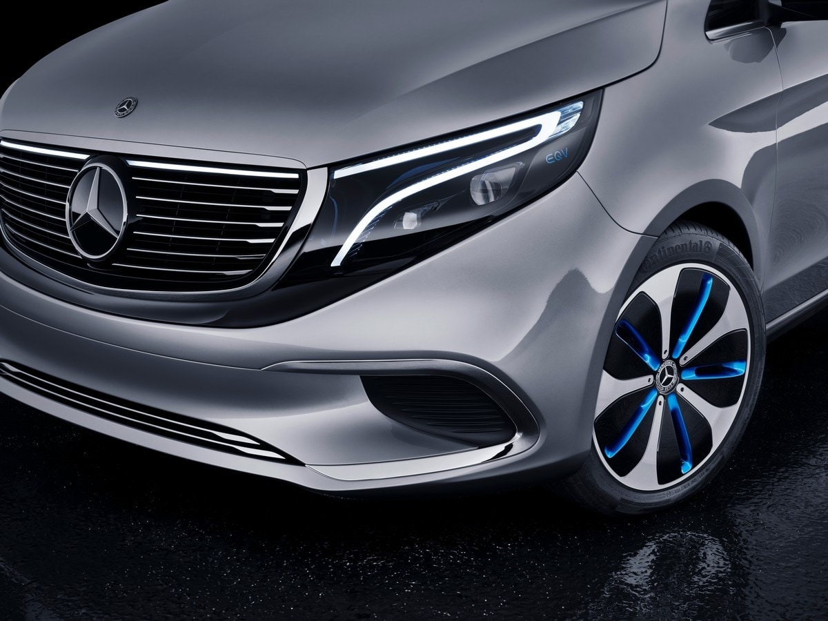 04-mercedes-benz-eqv-concept-1