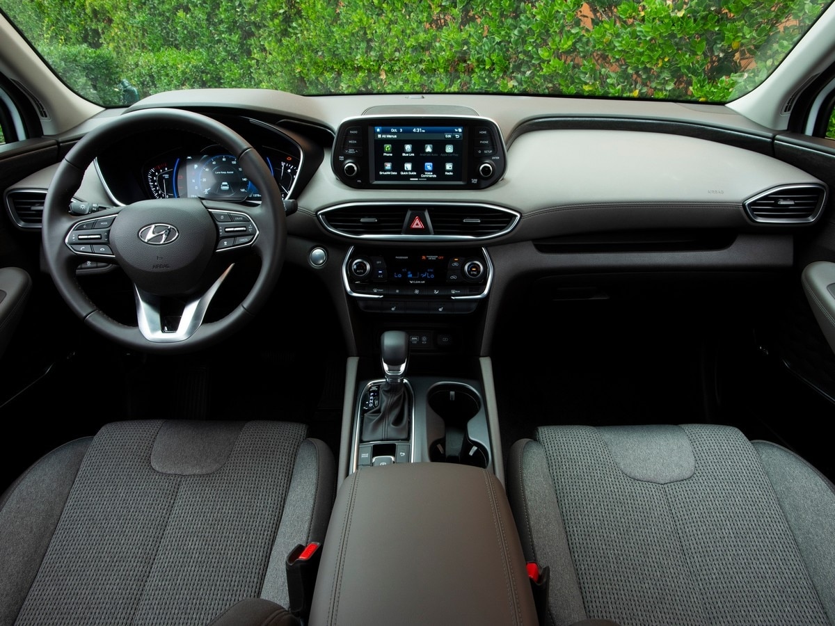 05-2019-hyundai-santa-fe-kbb-1.jpg-1