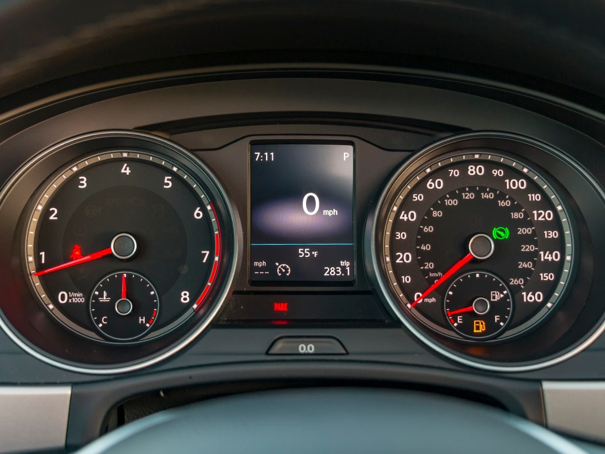 29-2018-Volkswagen-Atlas-Interior-KBB