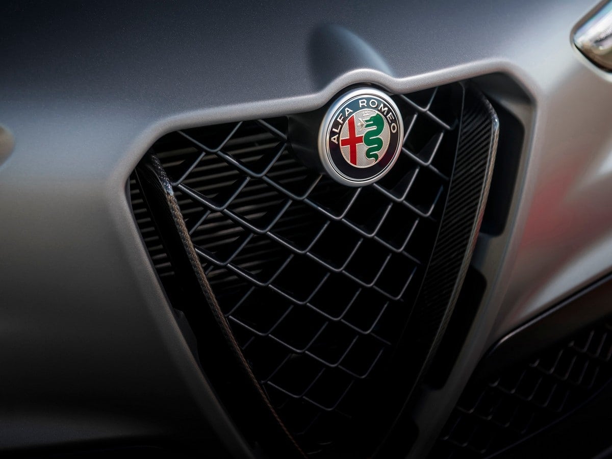 08-2019-alfa-romeo-stelvio-quad-nring-1