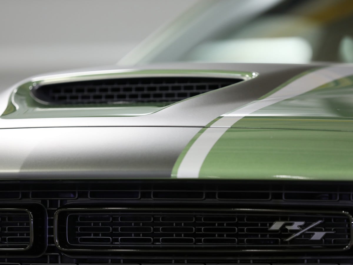 08-2019-dodge-challenger-grn-stars-stripes-1